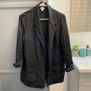 Classic black fitted blazer